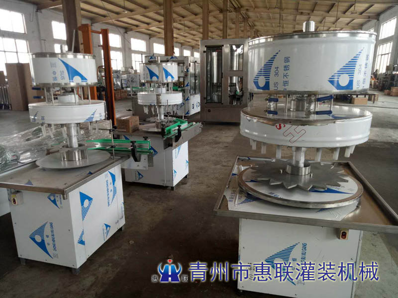 電子定量白酒酒水液體灌裝機